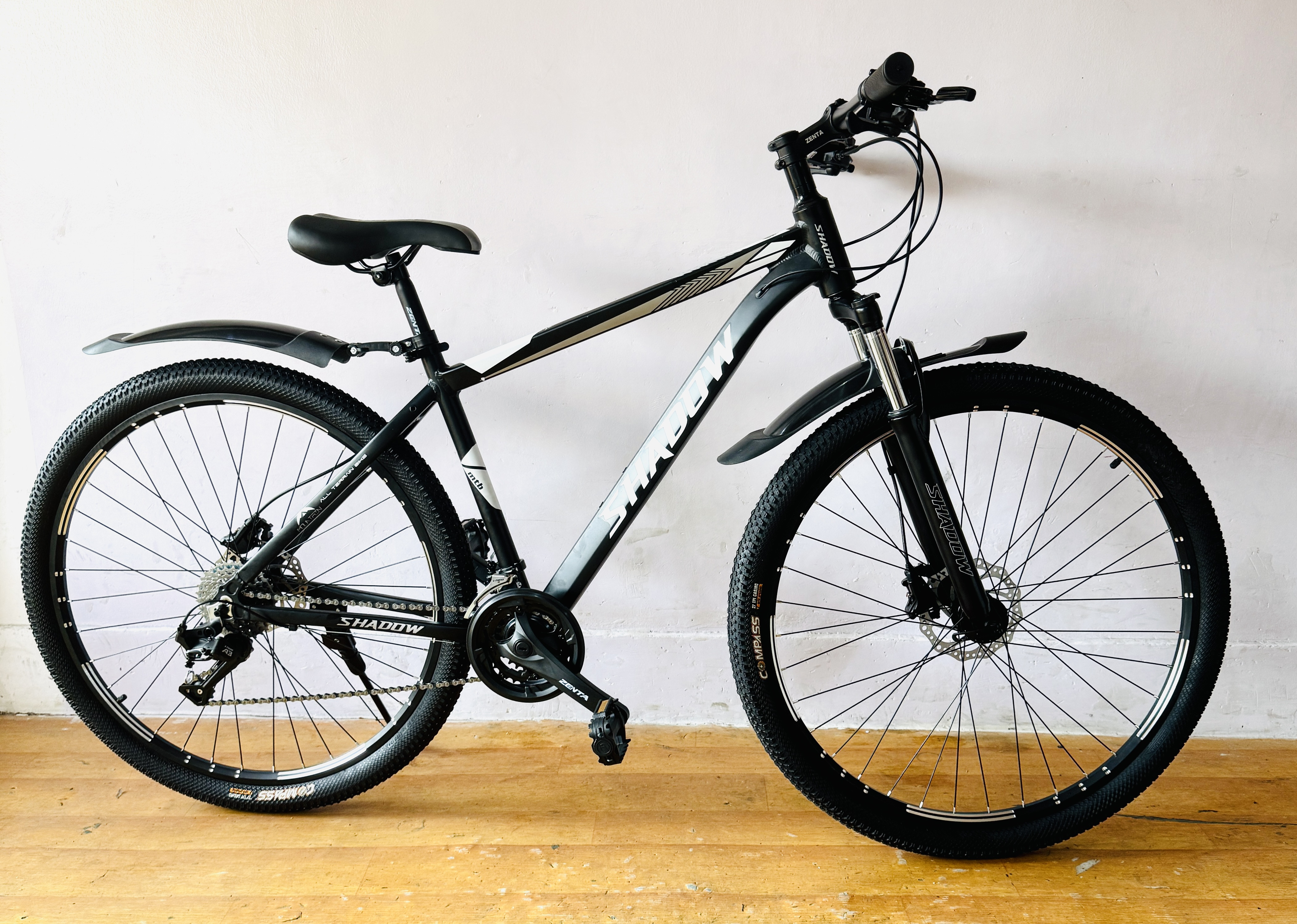 CYCLE 29 GEAR SHADOW ALMUNIAM HYDRALIC BRAKE 24 SPEED